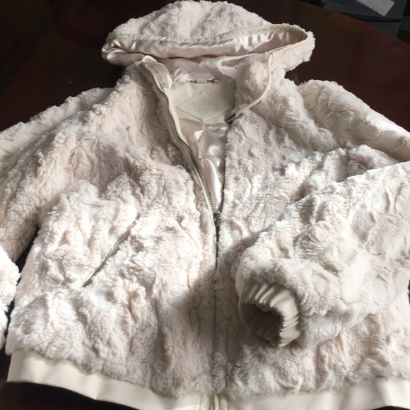 Coat - Picture 1 of 1